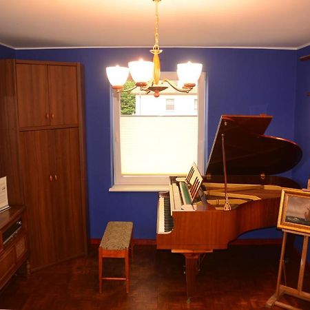 Apartament Dark Amber- 3 Rooms Grand Piano Swinoujscie Exterior foto