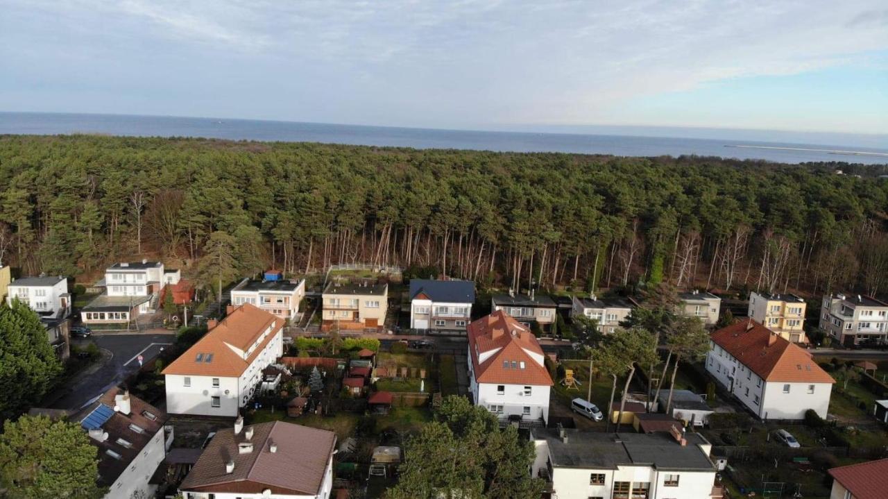 Apartament Dark Amber- 3 Rooms Grand Piano Swinoujscie Exterior foto